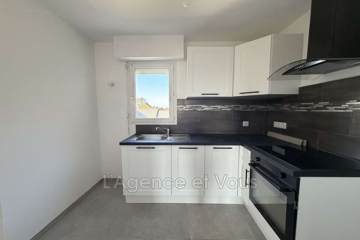 Appartement à vendre, 70m², Saint-Jouan-des-Guérets