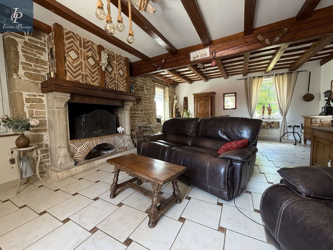 Maison à vendre, 258m², Longecourt-en-Plaine