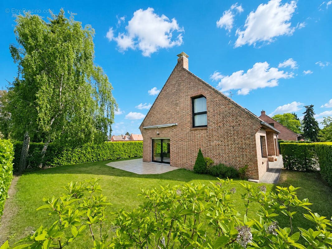 Maison à vendre, 134m², Lys-lez-Lannoy