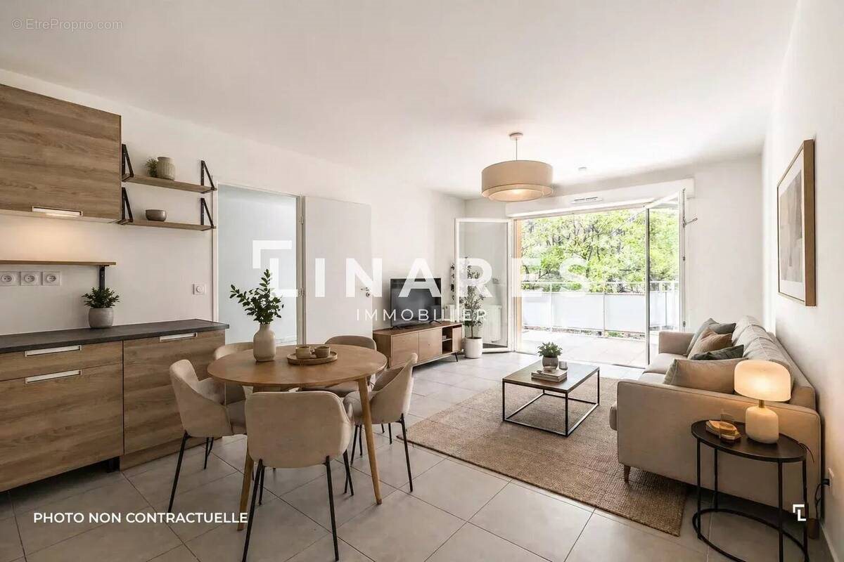 Appartement à vendre, 43m², Rousset