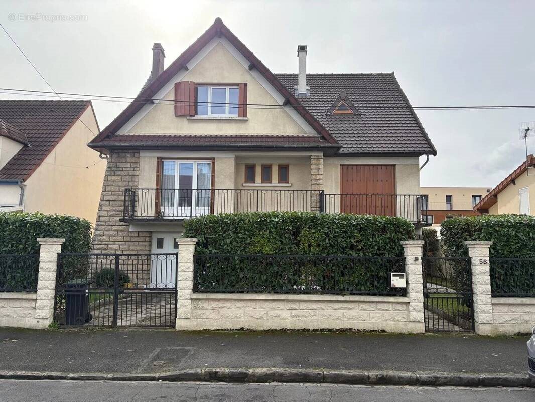 Maison à vendre, 190m², Le Blanc-Mesnil