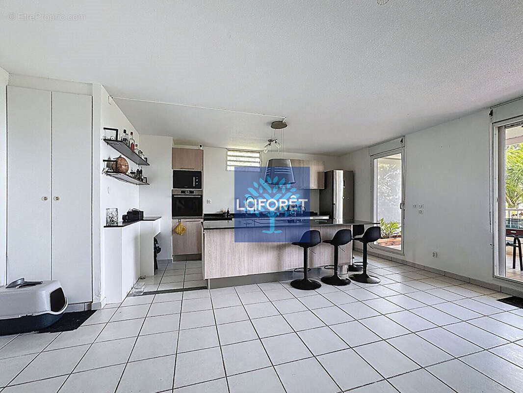Appartement à vendre, 92m², Fort-de-France