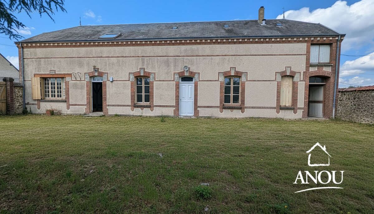 Maison à vendre, 164m², Yèvres