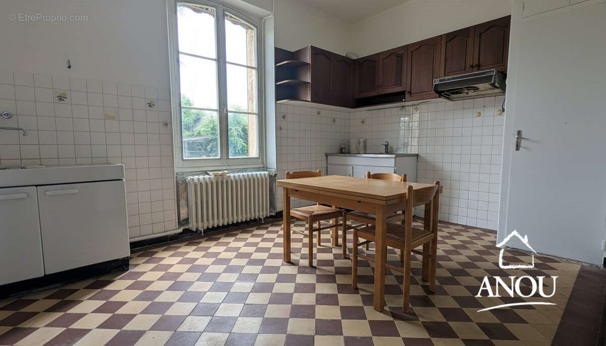 Maison à vendre, 164m², Yèvres
