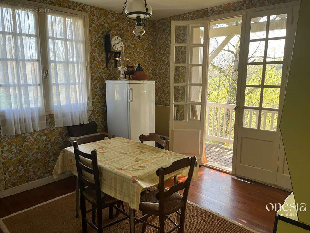 Maison à vendre, 149m², Oloron-Sainte-Marie
