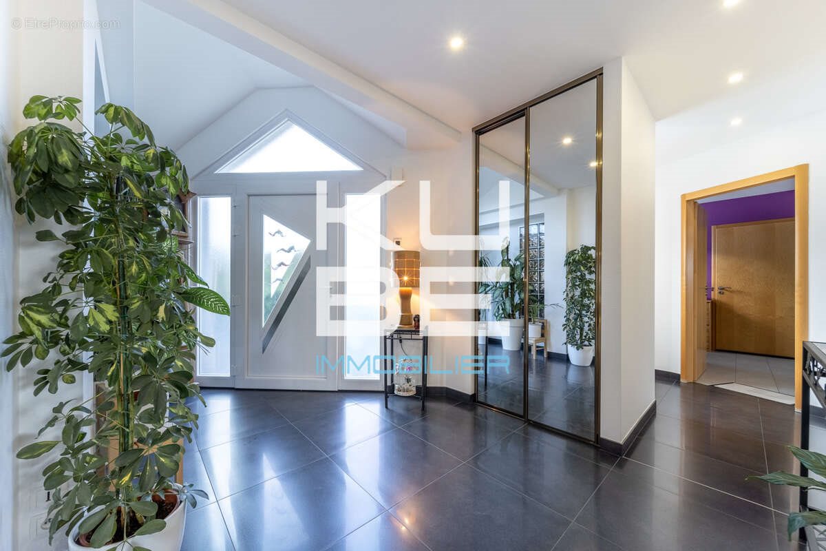 Maison à vendre, 157m², Sorbey