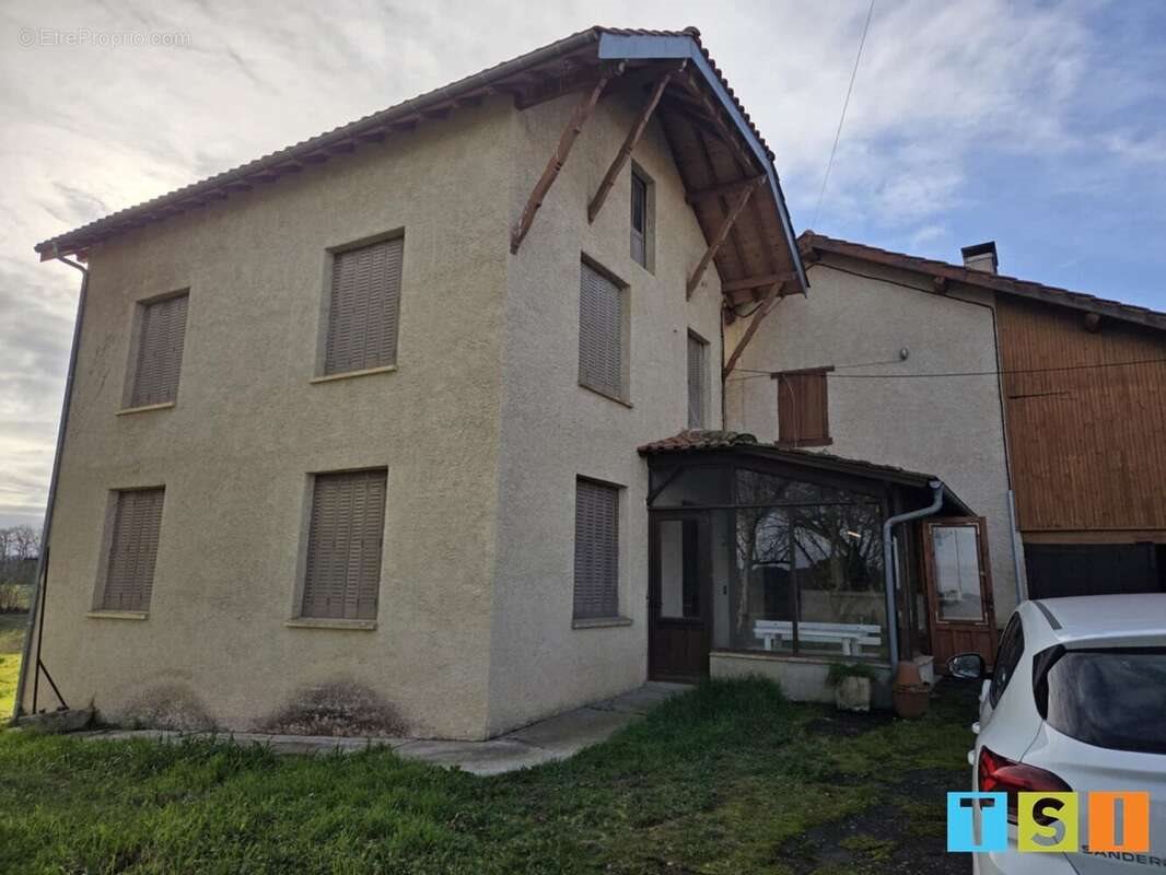 Maison à vendre, 170m², Alan