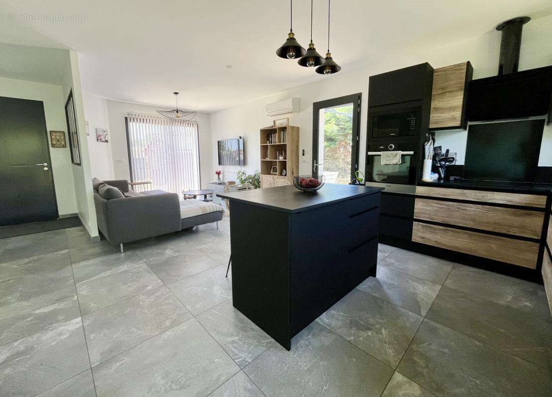 Maison à vendre, 87m², Saint-Jory