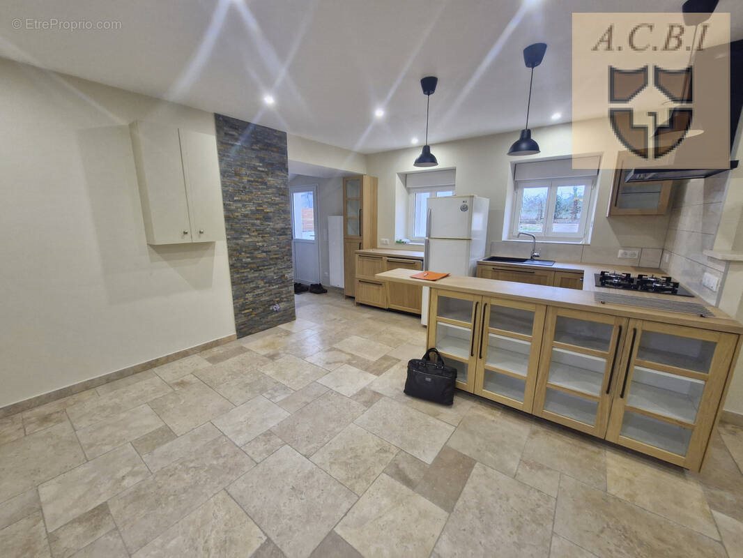 Maison à vendre, 64m², Ouzouer-le-Doyen