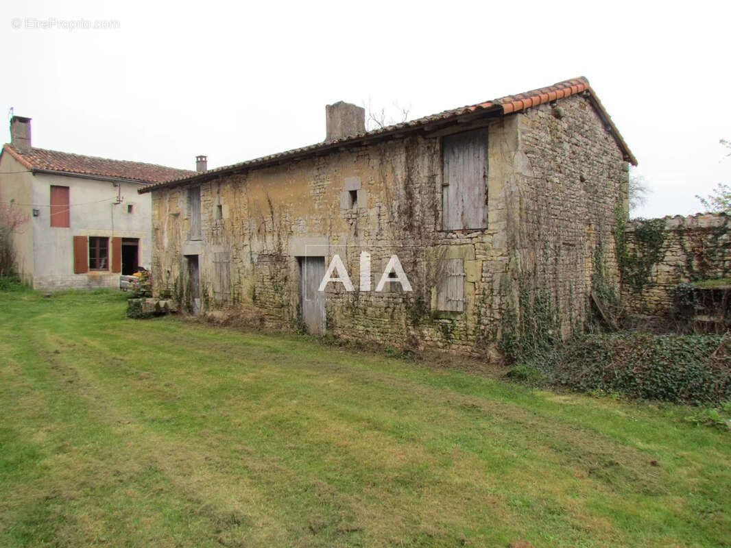 Maison à vendre, 180m², Les Adjots