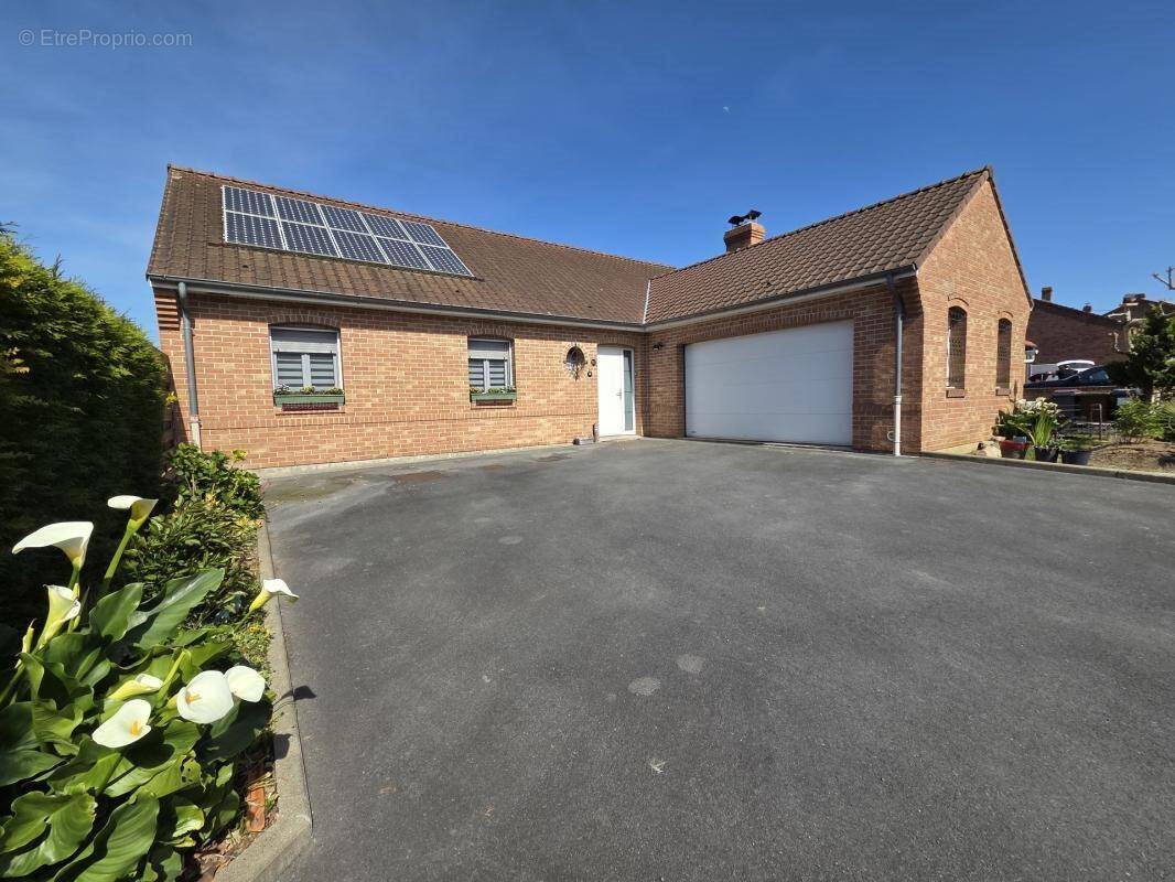 Maison à vendre, 117m², Cambrai