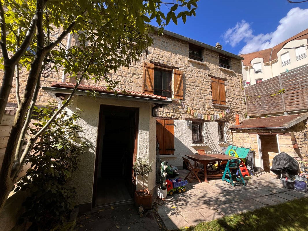 Maison à vendre, 72m², Montesson