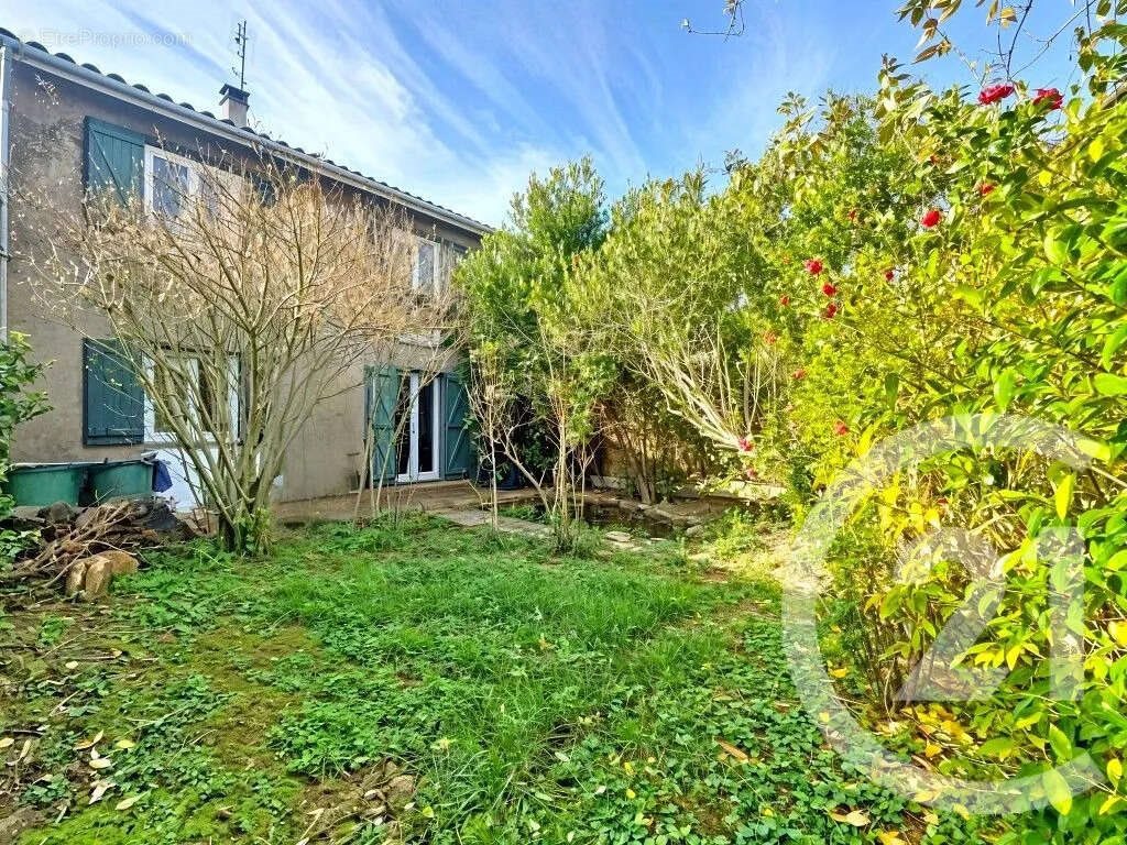 Maison à vendre, 93m², Vénissieux