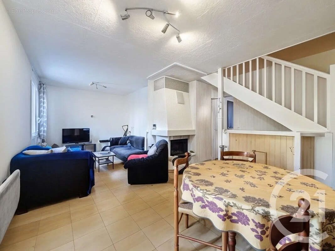 Maison à vendre, 93m², Vénissieux