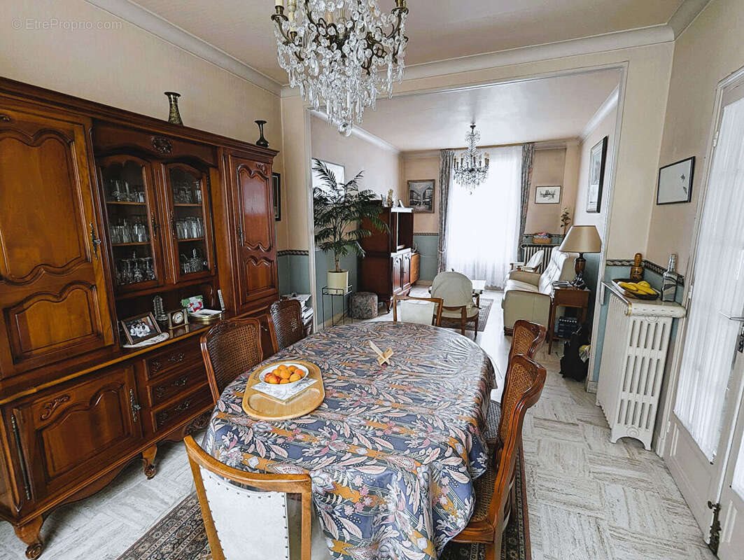 Maison à vendre, 113m², Bondy
