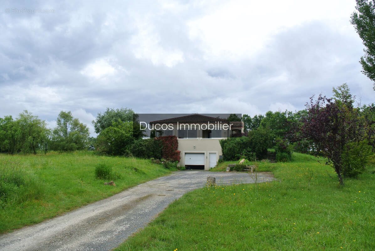Maison à vendre, 122m², Miramont-de-Guyenne