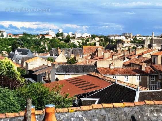 Appartement à vendre, 27m², Poitiers