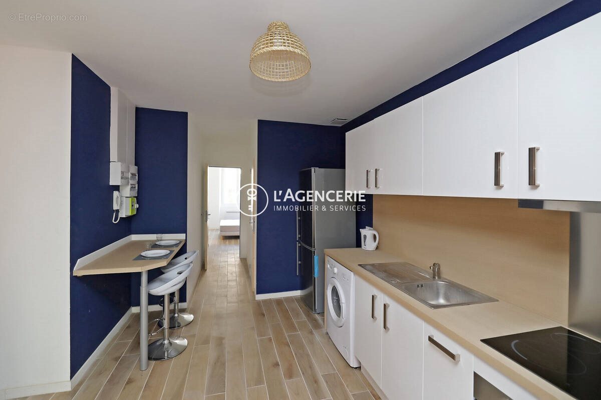 Appartement à vendre, 155m², Saint-Juéry