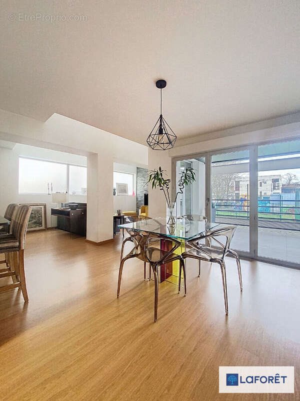 Appartement à vendre, 92m², Pantin