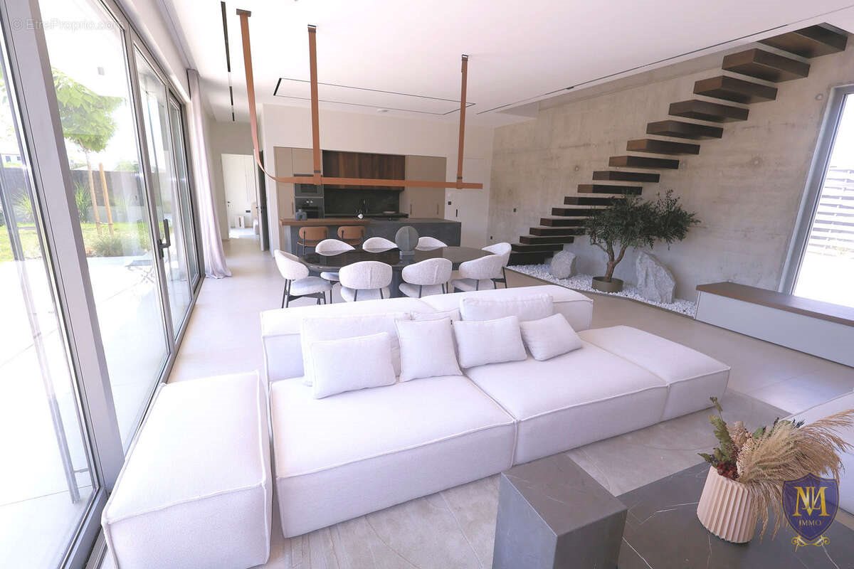 Maison à vendre, 177m², Wittenheim