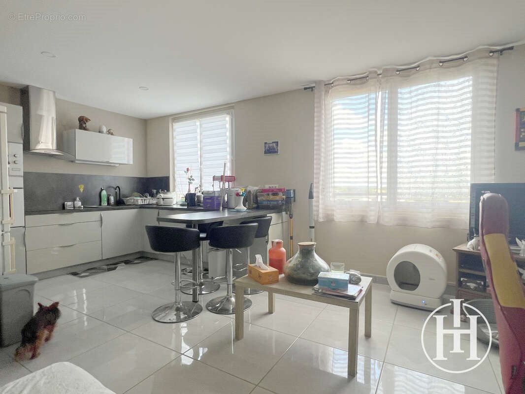 Appartement à vendre, 52m², Saint-Amand-Montrond