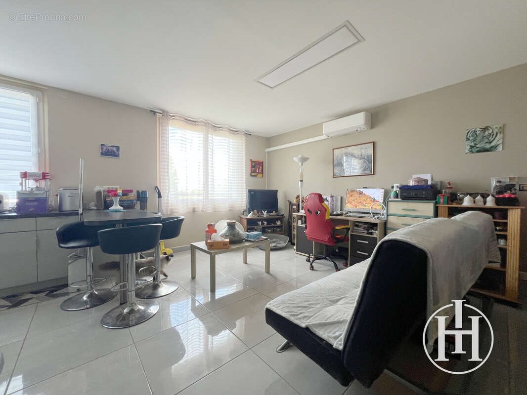 Appartement à vendre, 52m², Saint-Amand-Montrond