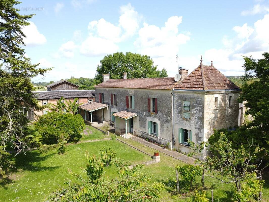 Maison à vendre, 183m², Duras