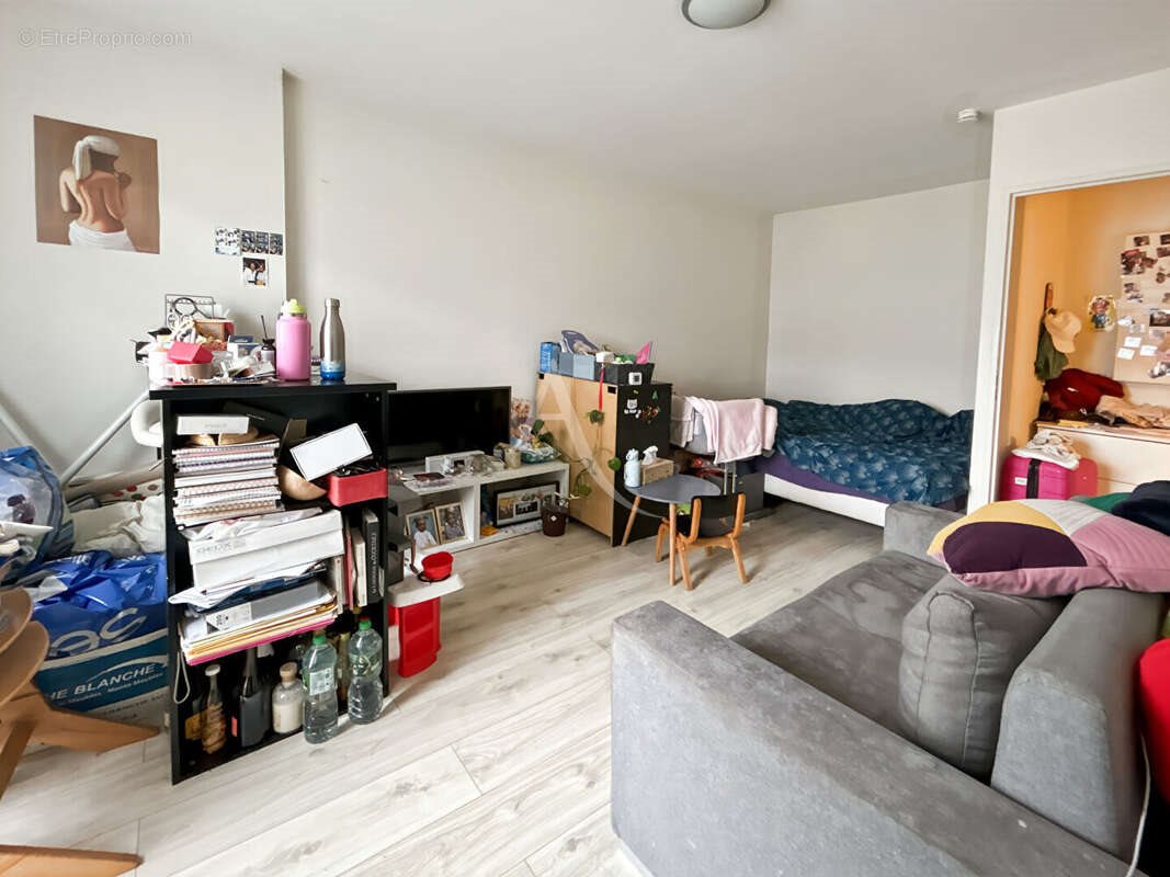 Appartement à vendre, 22m², Cergy