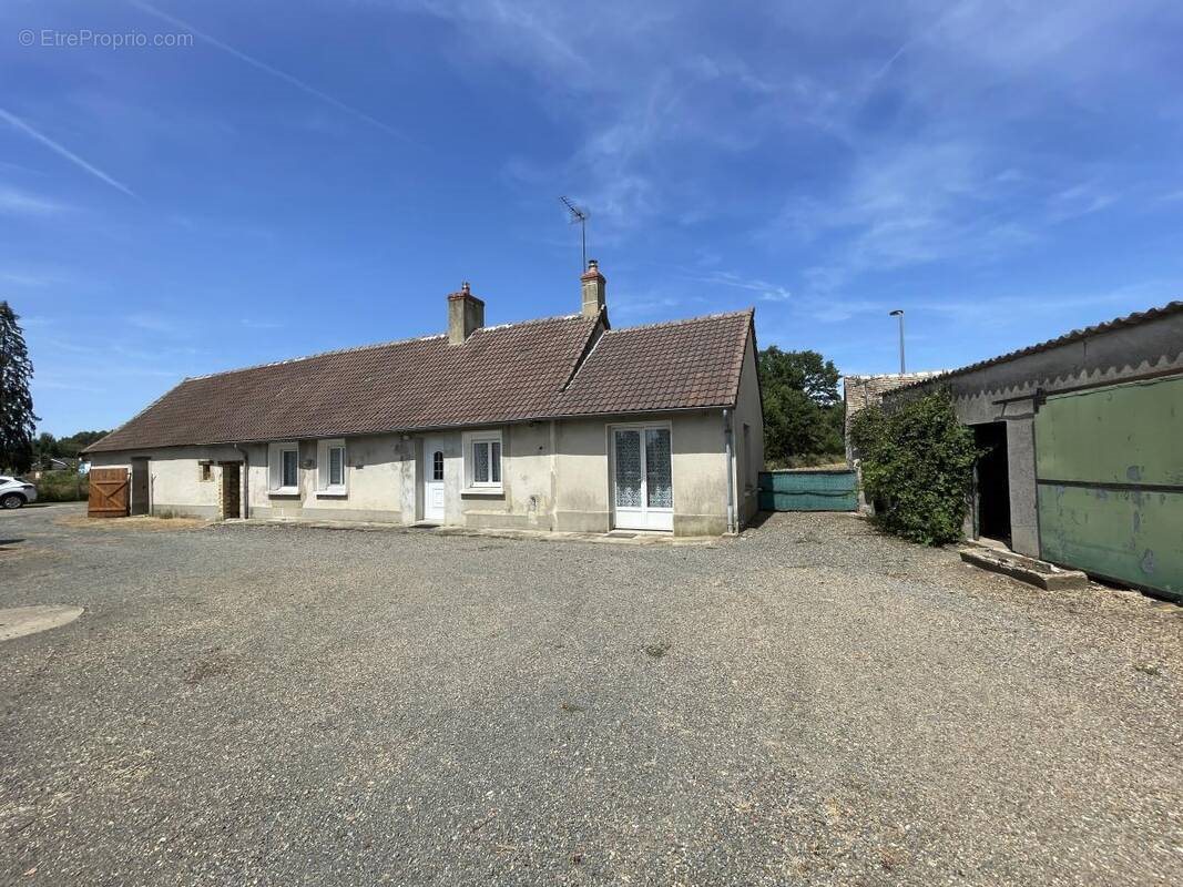 Maison à vendre, 72m², Fatines