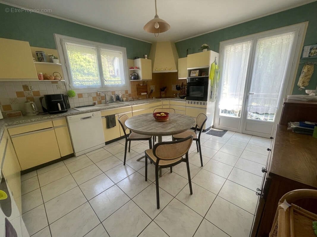 Maison à vendre, 132m², Bouchemaine