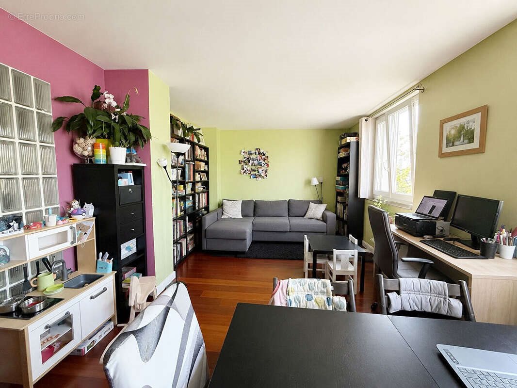 Appartement à vendre, 61m², Nanterre