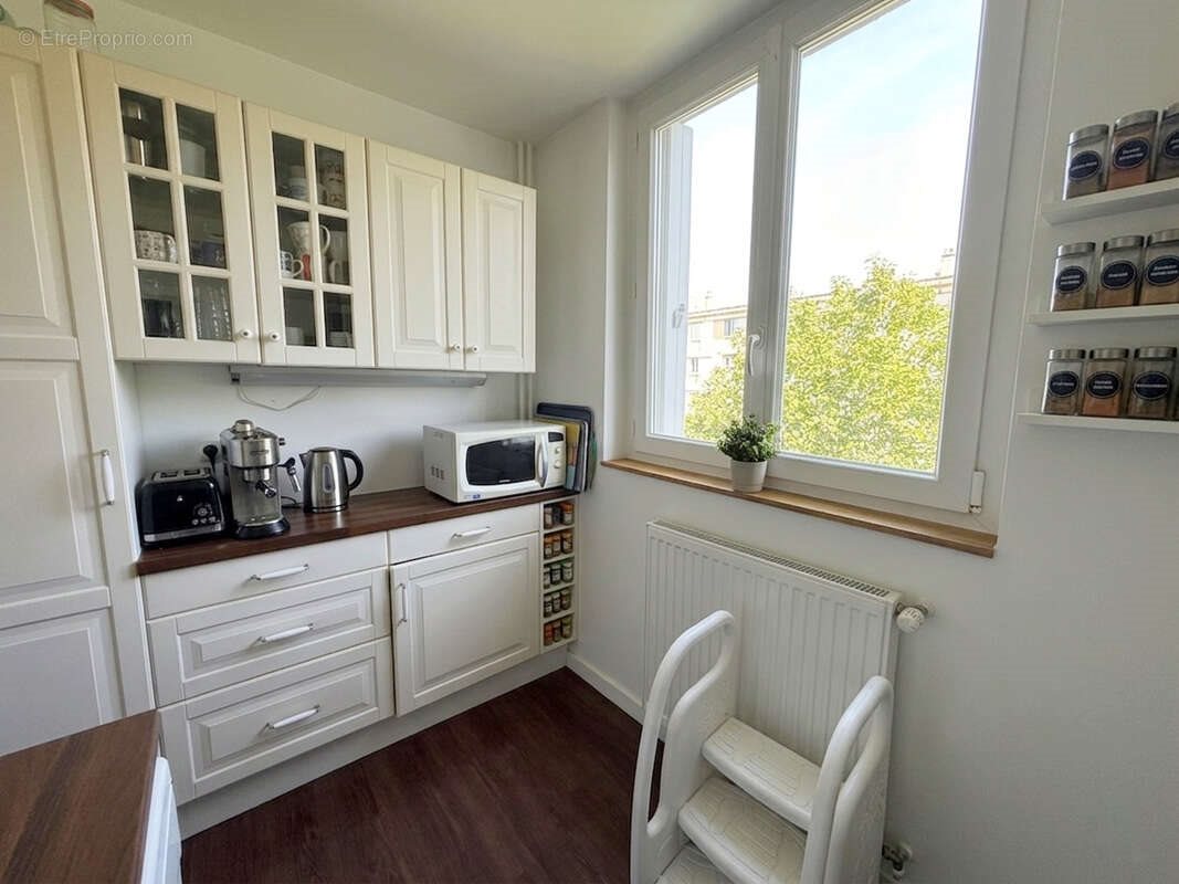 Appartement à vendre, 61m², Nanterre