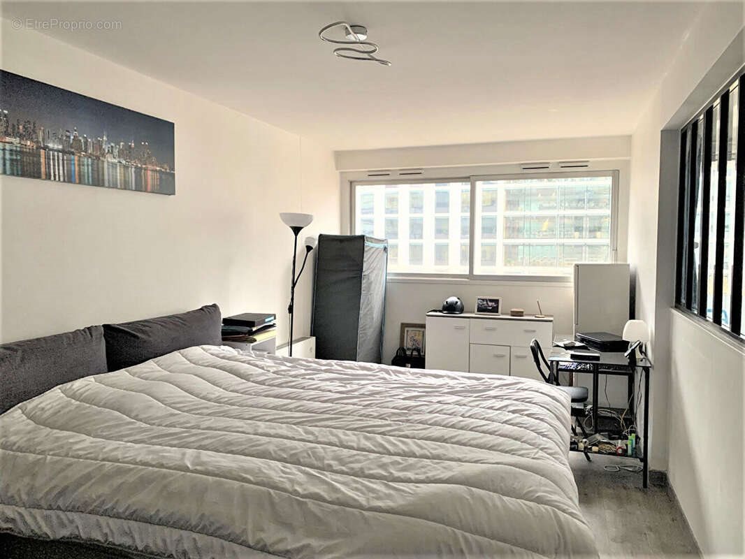 Appartement à vendre, 50m², Courbevoie