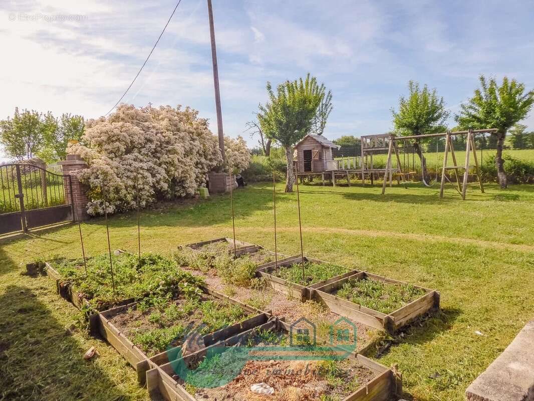 Maison à vendre, 120m², Ouanne