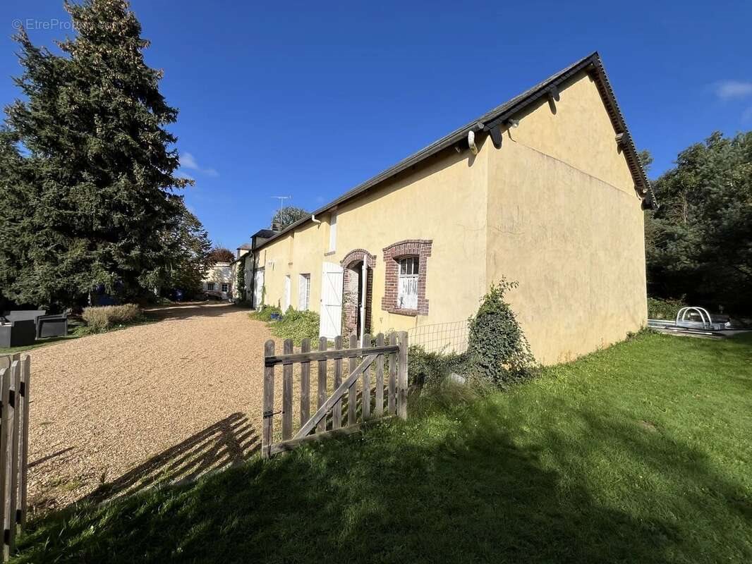 Maison à vendre, 187m², Faverolles