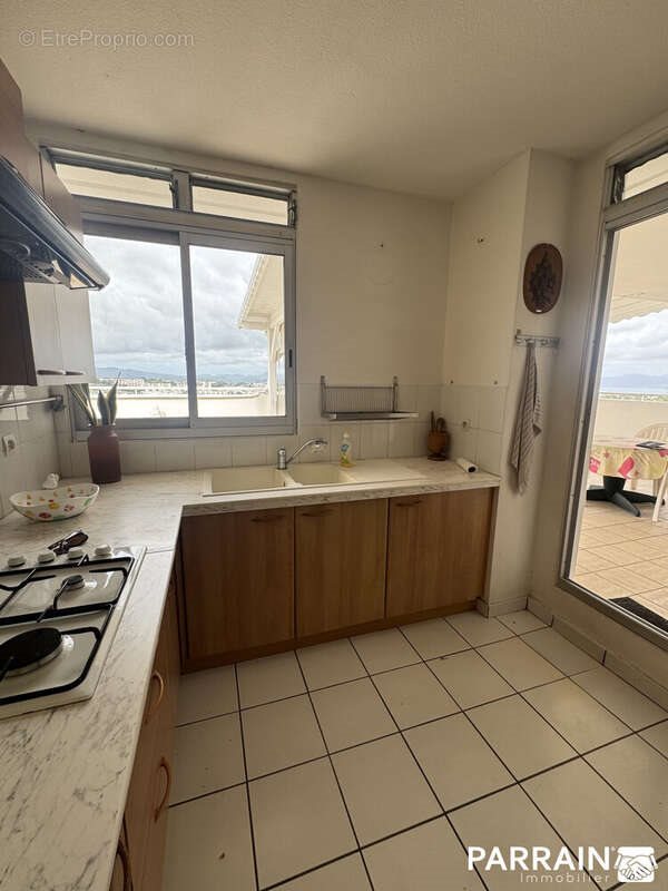 Appartement à vendre, 97m², Fort-de-France