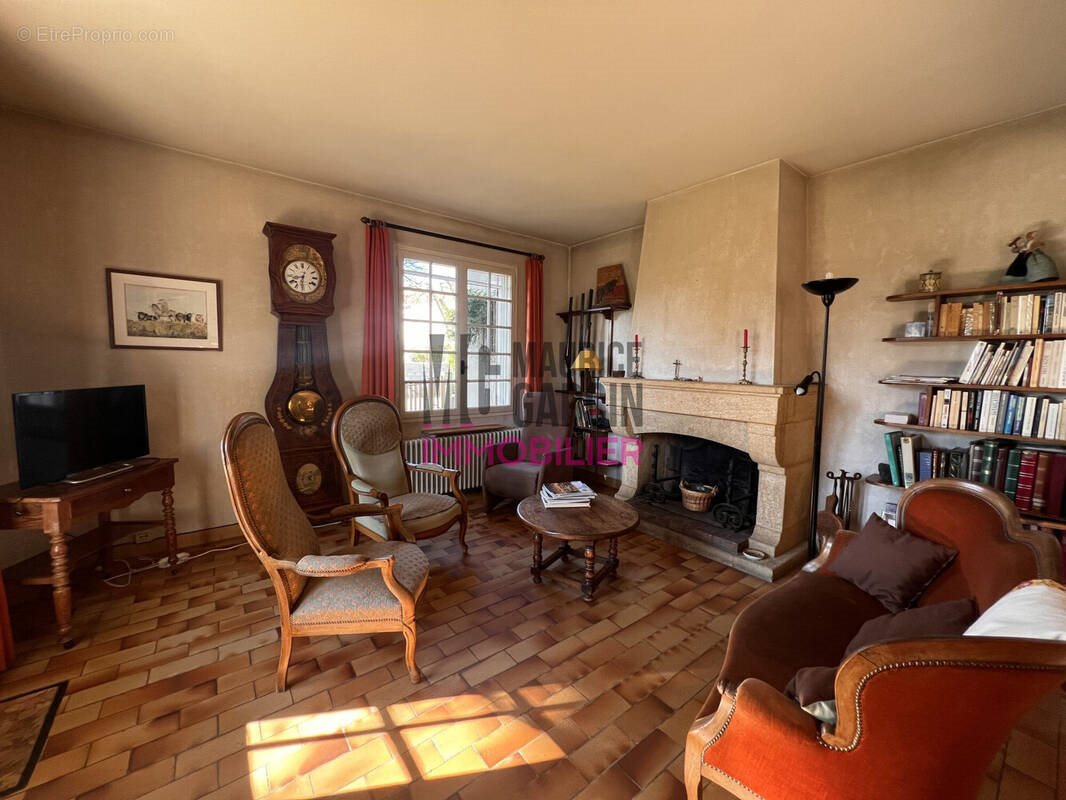 Maison à vendre, 174m², Châteaurenard
