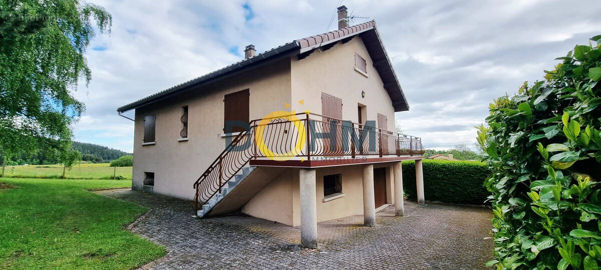 Maison à vendre, 177m², Luriecq