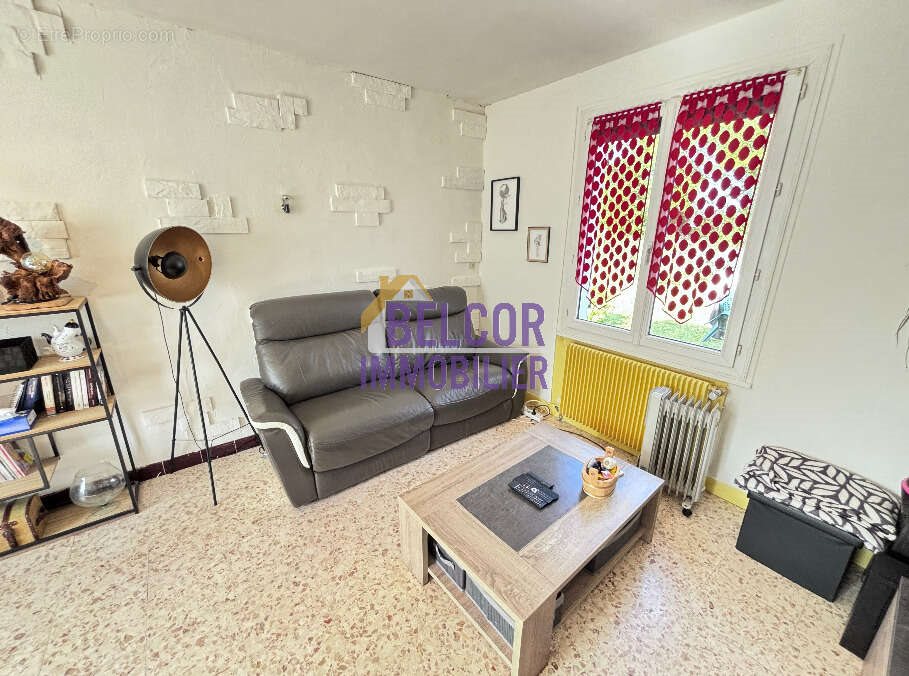 Maison à vendre, 76m², Puiseaux