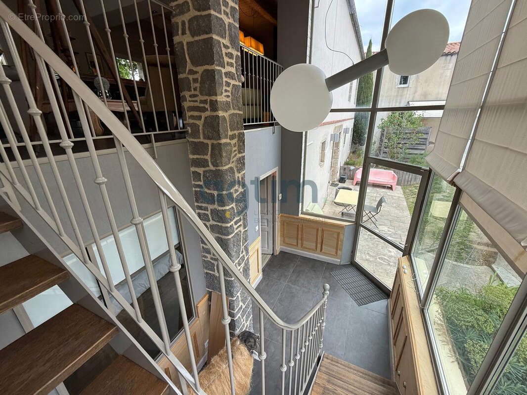 Maison à vendre, 211m², Nesmy
