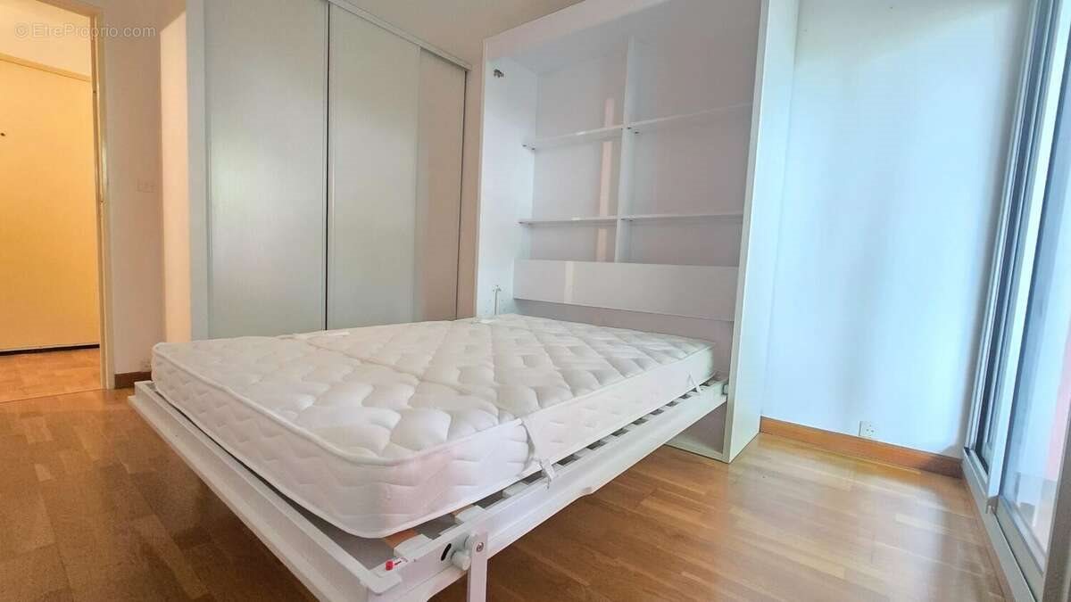 Appartement à vendre, 72m², Mérignac