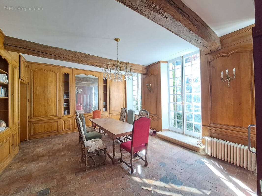 Maison à vendre, 234m², Senlis