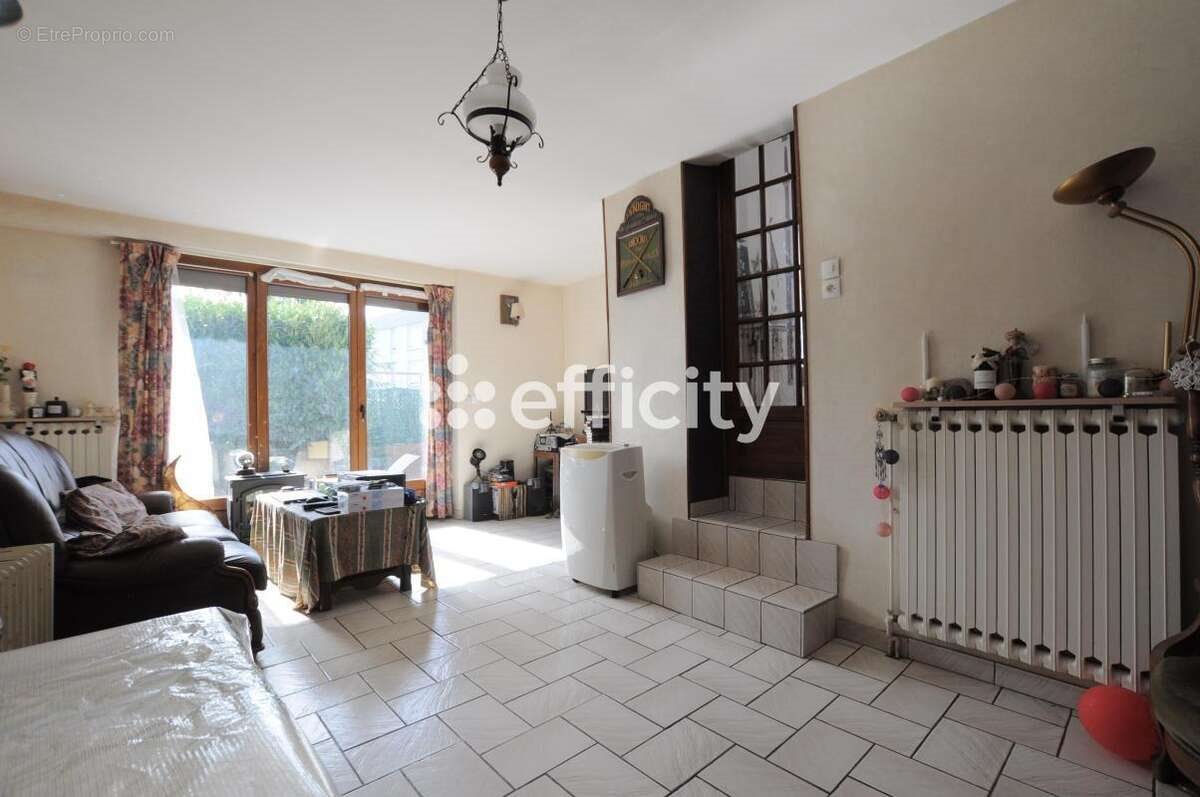 Appartement à vendre, 81m², Vénissieux