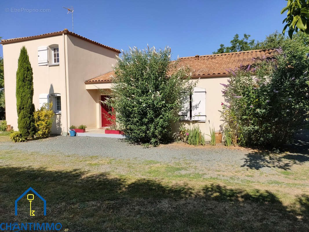 Maison à vendre, 171m², Saint-Jean-d'Hermine