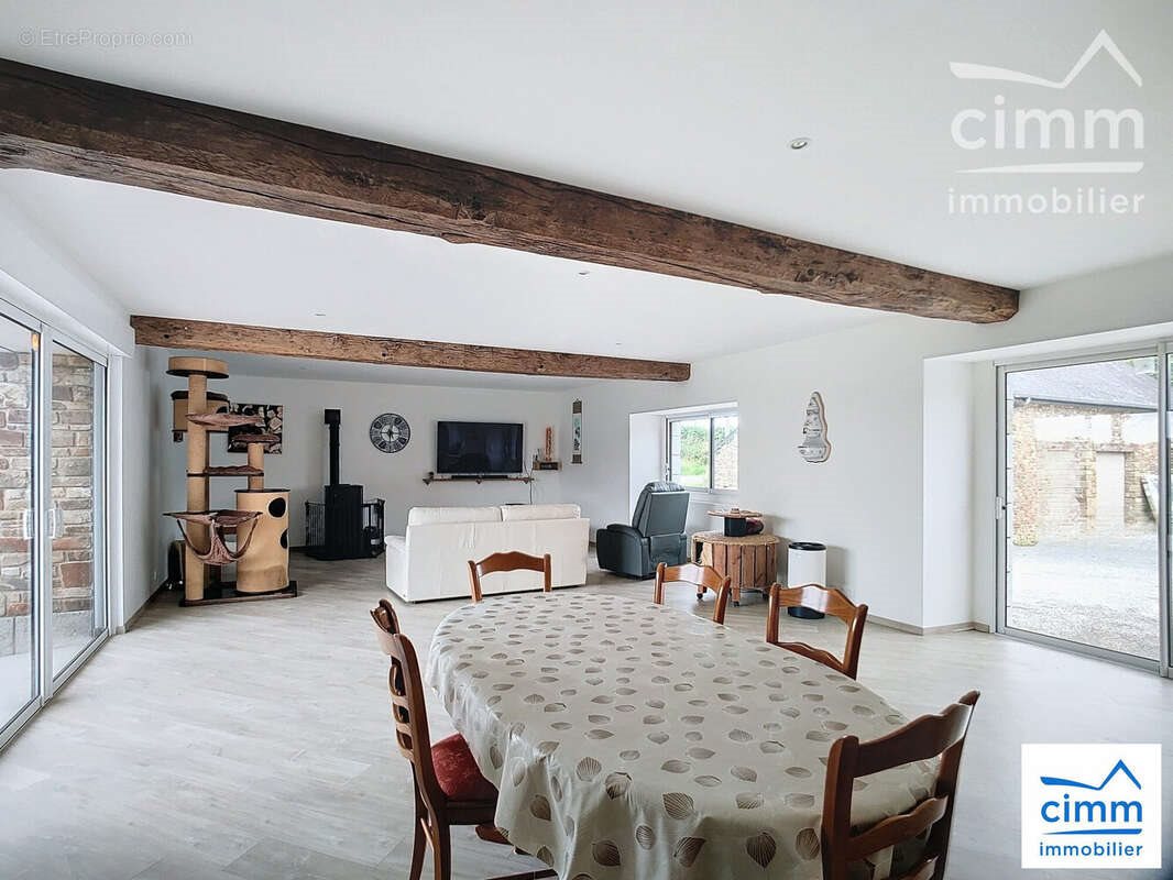 Maison à vendre, 158m², Martigné-Ferchaud