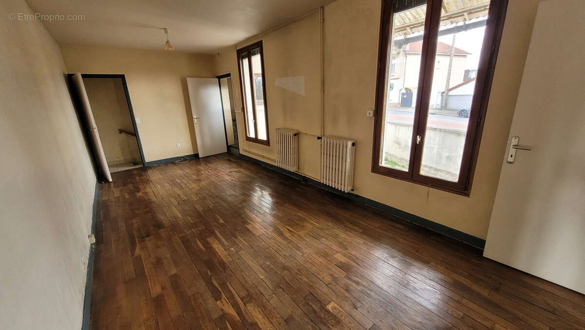 Maison à vendre, 52m², Saint-André-les-Vergers