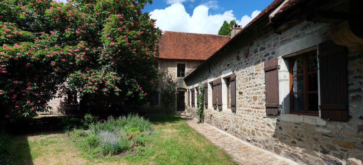 Maison à vendre, 295m², Beaune