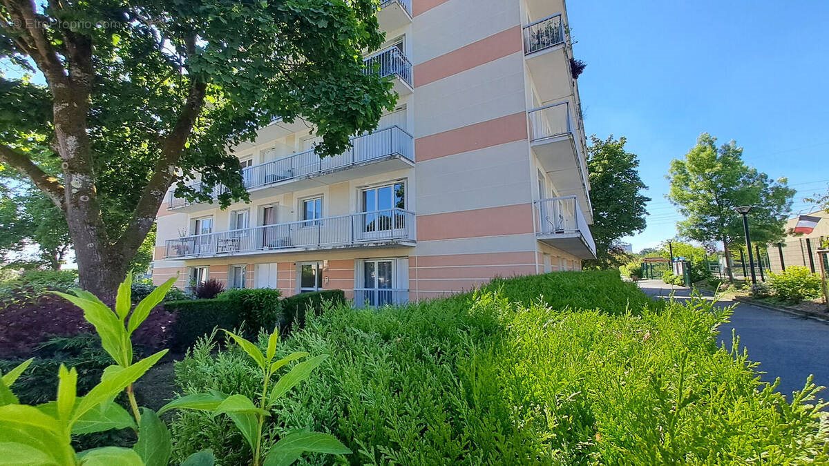 Appartement à vendre, 50m², Magny-les-Hameaux