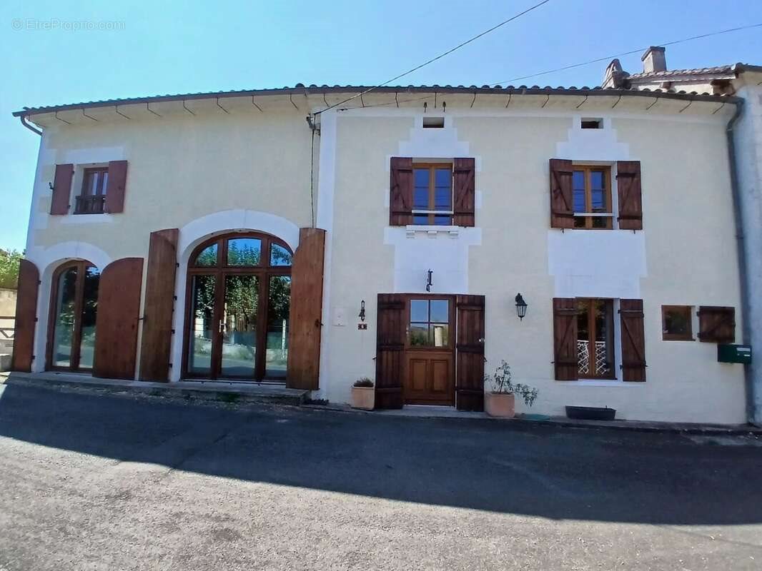 Maison à vendre, 152m², Ribérac
