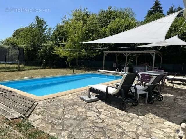 Maison à vendre, 175m², Marzy